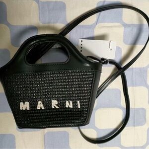 Modern Marni Black Leather & Straw-Style Bag